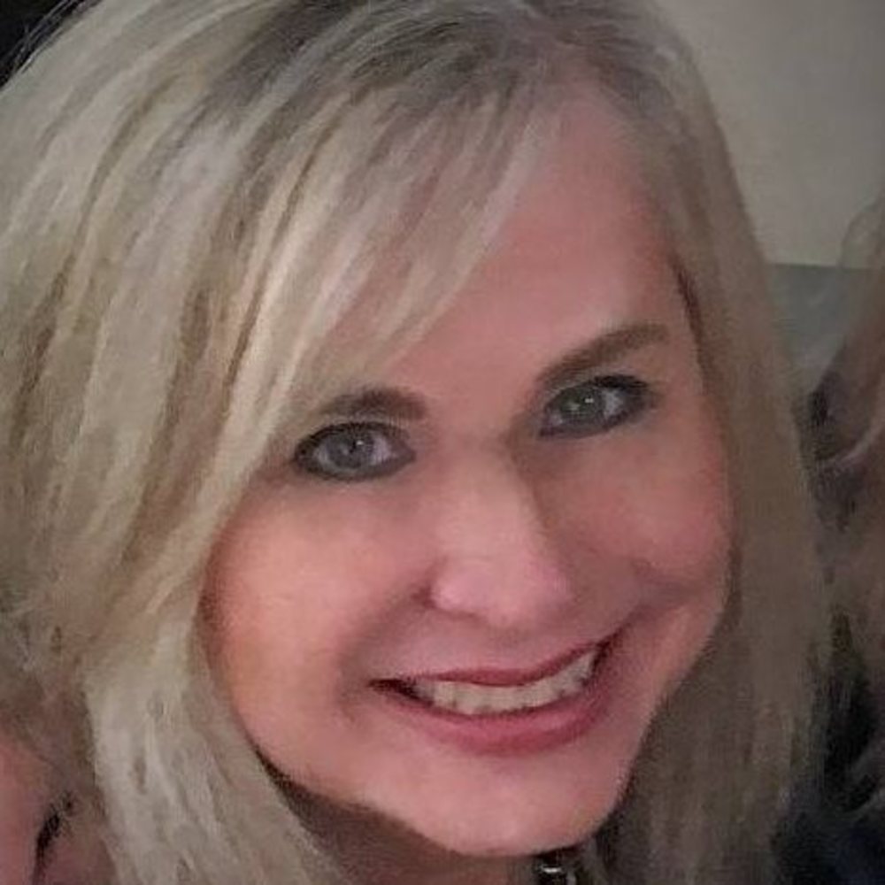 Meet your Posher, Sandy